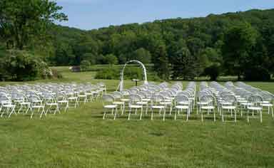 outside wedding ceremony